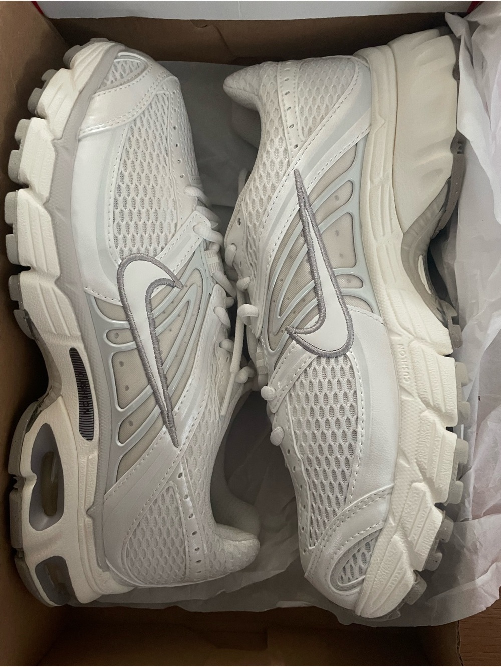 BRAND NEW Nike Air Max Moto 2K White and Light Gray Mesh Athletic Sneakers